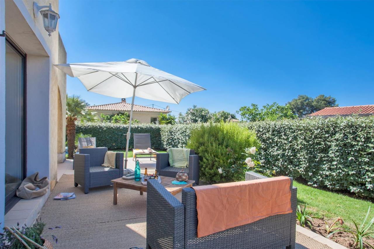 Location De Vacances Olivier Jardin Privatif Et Piscine Chauffee Partagee 卡尔维 外观 照片